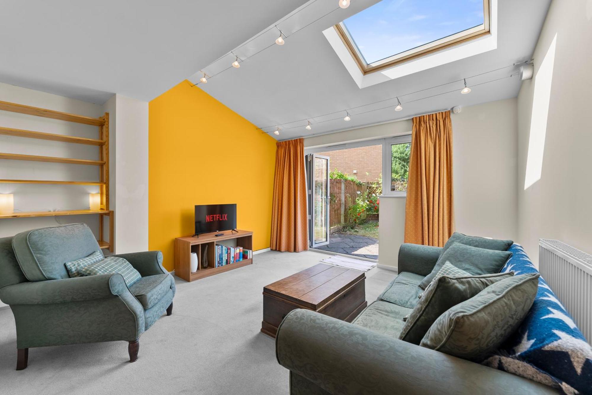 Large 4-bed House In - Garden * Cambridge (Cambridgeshire)
