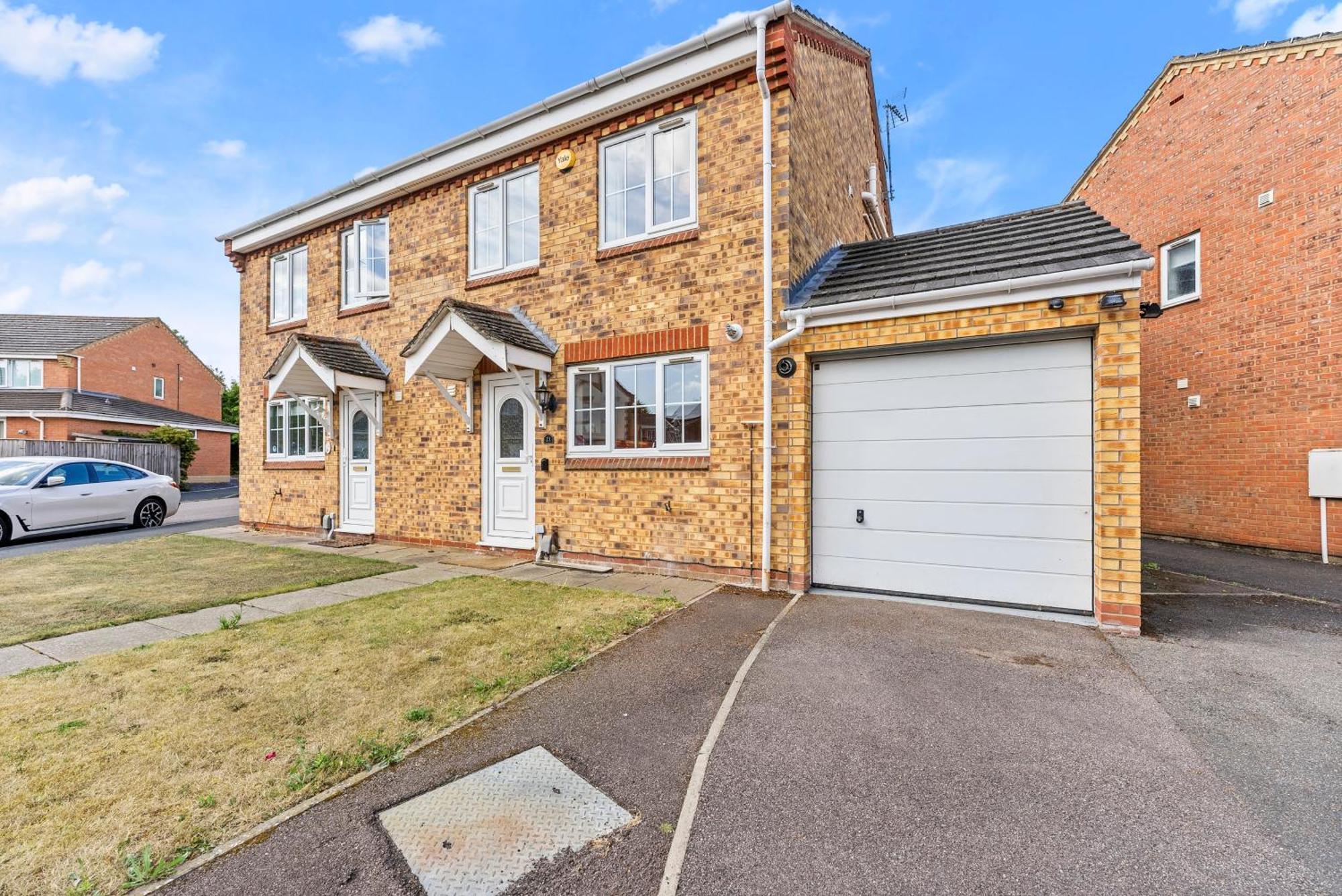 Holiday home Large 4-bed House In - Garden Cambridge (Cambridgeshire)